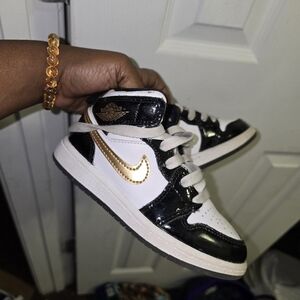 Boys Jordan 1's 10c
